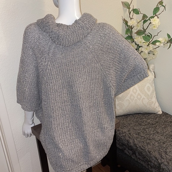 Jon & Anna Sweater Cape Cowl Neck Poncho Boho - Picture 6 of 9